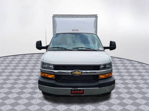 2024 Chevrolet Express 3500