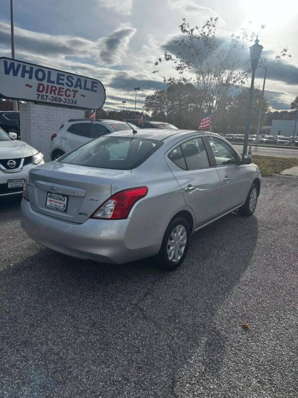 2012 Nissan Versa 1.6 SV