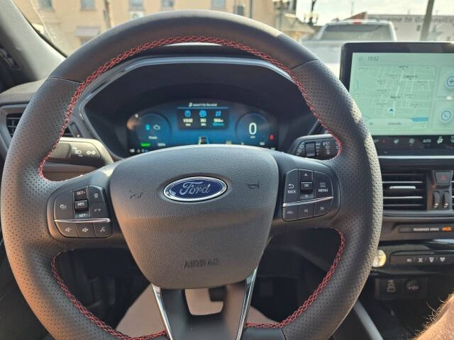 2026 Ford Escape Hybrid ST-Line Select