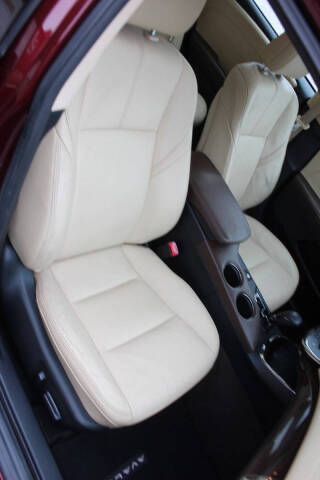 2013 Toyota Avalon XLE Premium