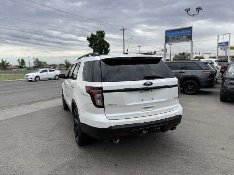 2014 Ford Explorer Sport