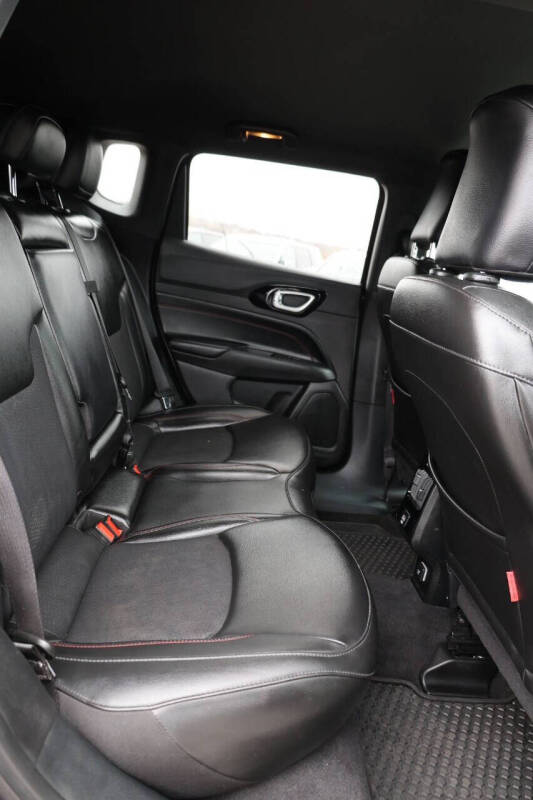 2023 Jeep Compass Trailhawk