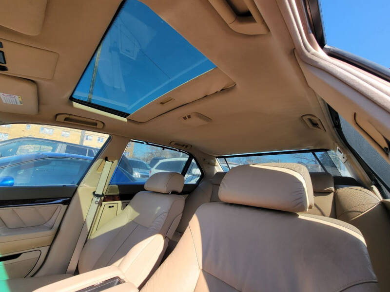 2001 BMW 7 Series 740iL