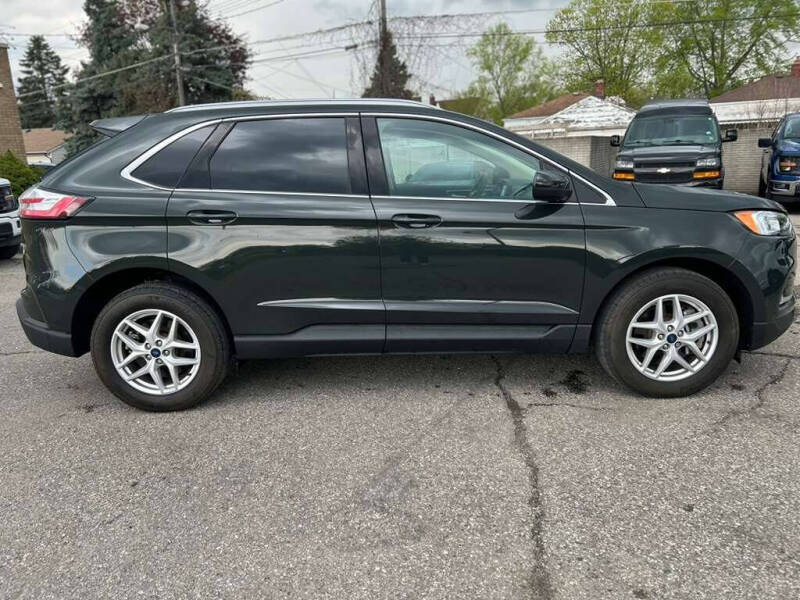 2022 Ford Edge SEL