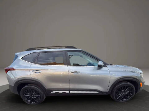 2022 Kia Seltos Nightfall