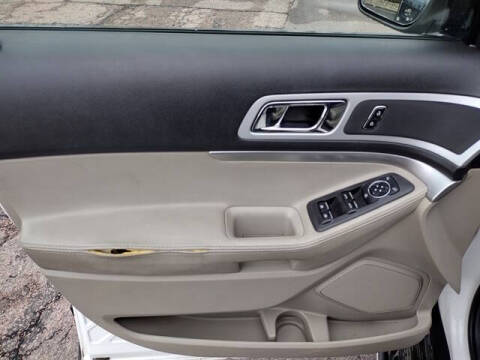 2011 Ford Explorer XLT