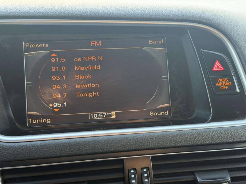 2011 Audi Q5 3.2 quattro Premium Plus