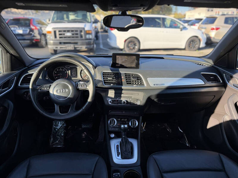 2015 Audi Q3 2.0T quattro Premium Plus