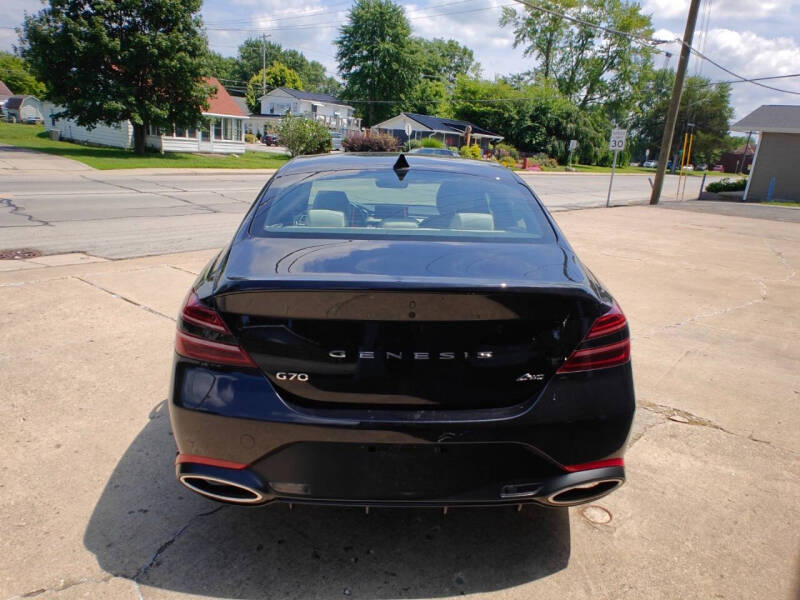 2025 Genesis G70 2.5T Standard