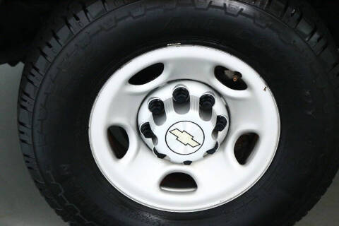 2023 Chevrolet Express 2500