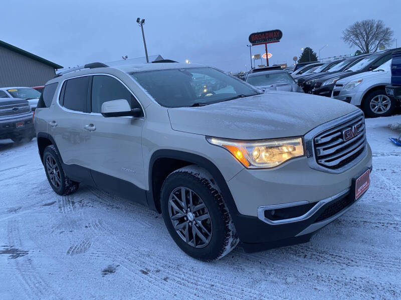 2017 GMC Acadia SLT-1's photo