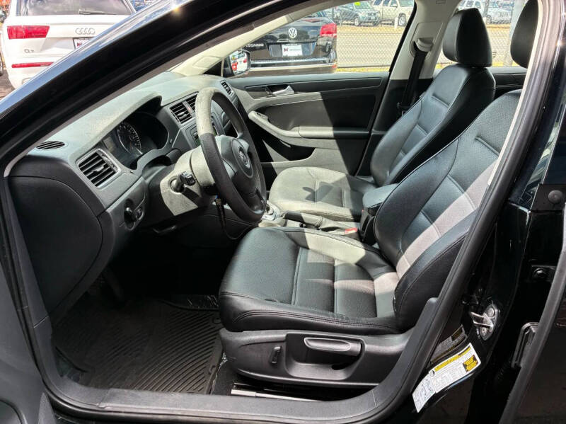 2014 Volkswagen Jetta SE