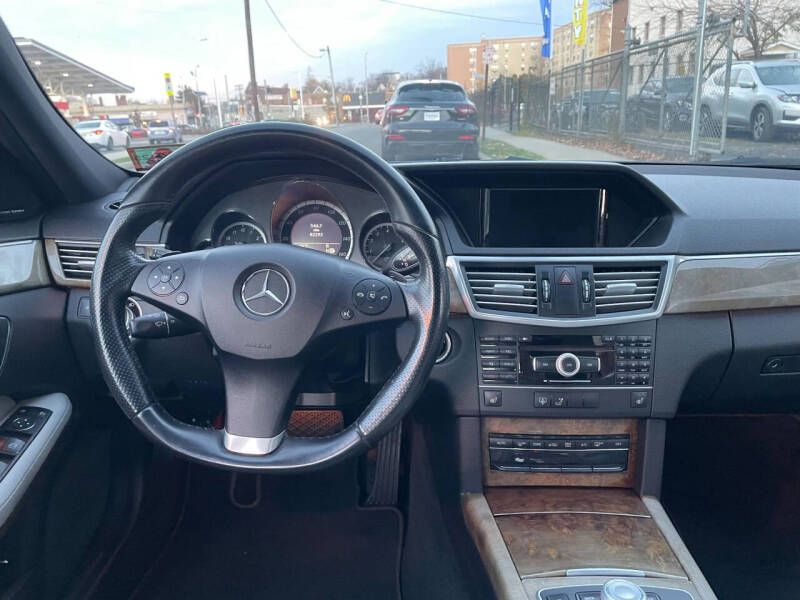2011 Mercedes-Benz E-Class