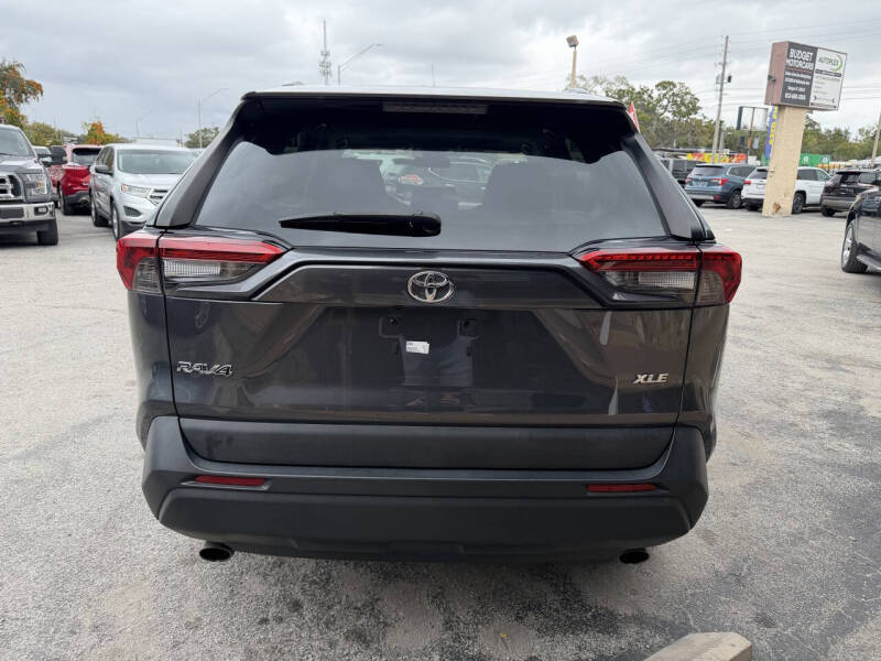 2019 Toyota RAV4 XLE