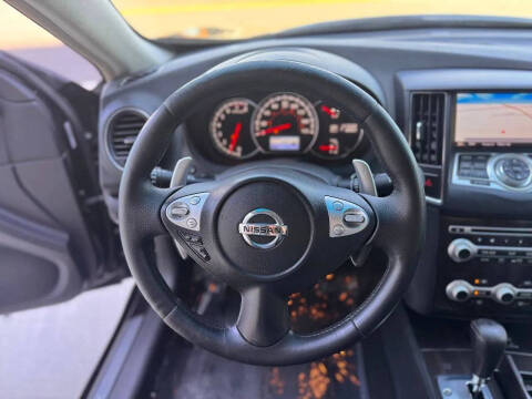 2012 Nissan Maxima