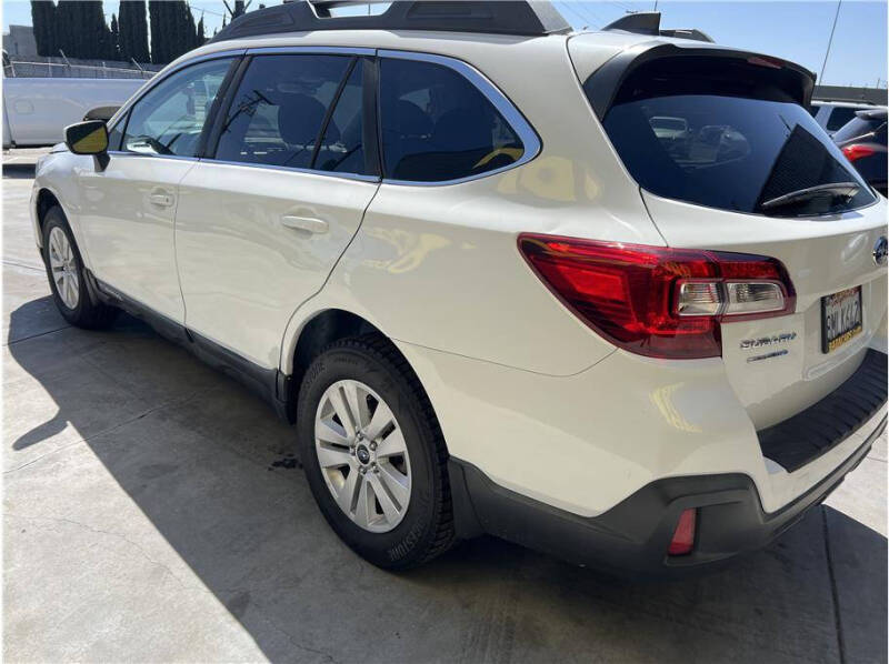 2019 Subaru Outback 2.5i Premium