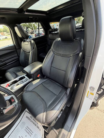 2020 Ford Explorer ST