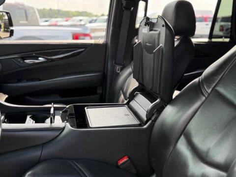 2020 Cadillac Escalade Platinum