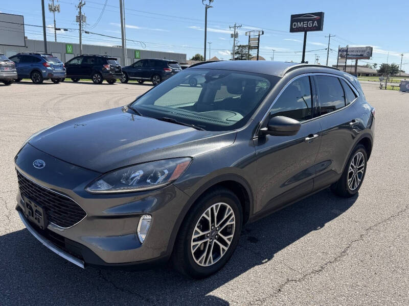 2020 Ford Escape SEL
