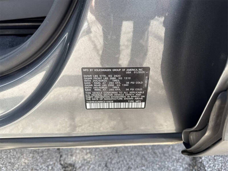 2025 Volkswagen Atlas Cross Sport SE 4Motion