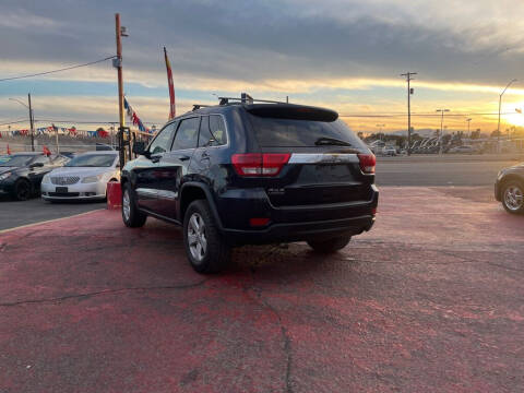 2012 Jeep Grand Cherokee Laredo