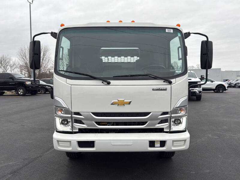 2025 Chevrolet 5500XG LCF