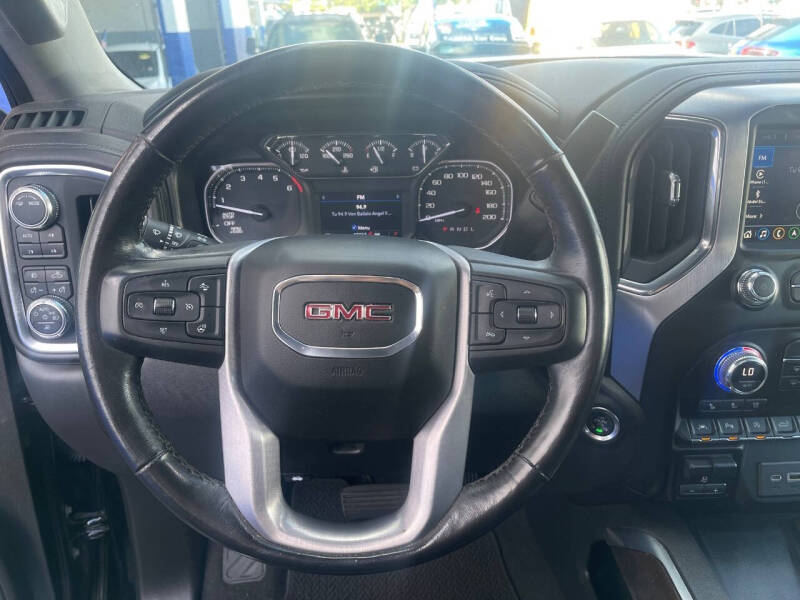 2021 GMC Sierra 1500 SLT