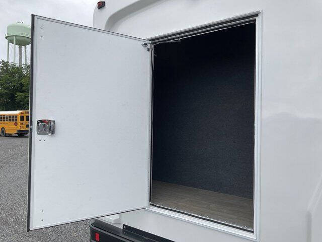 2022 Chevrolet Express 4500