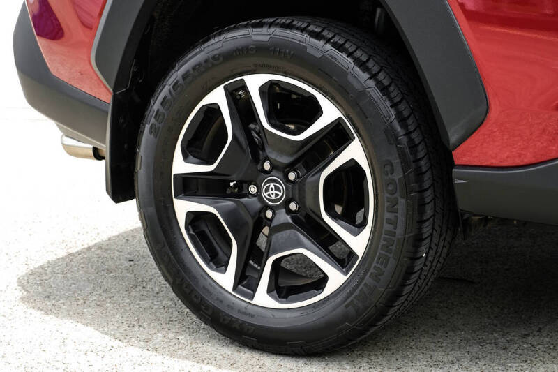 2019 Toyota RAV4 Adventure