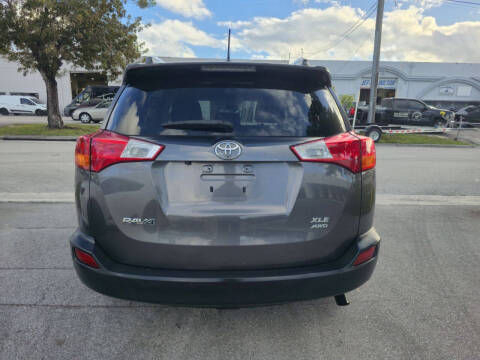 2014 Toyota RAV4 XLE
