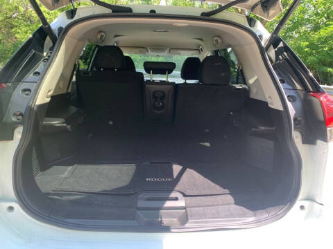 2018 Nissan Rogue SV