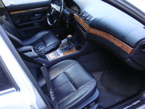 2002 BMW 5 Series 530i