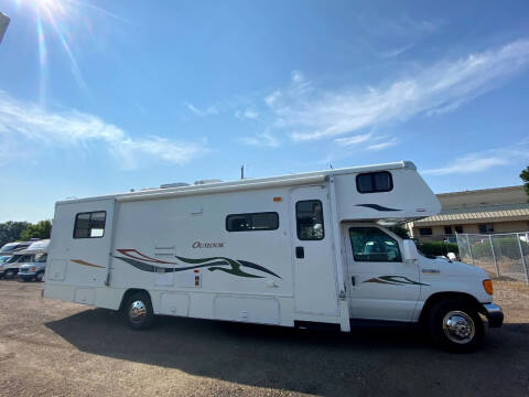 2007 Winnebago Outlook 31 C