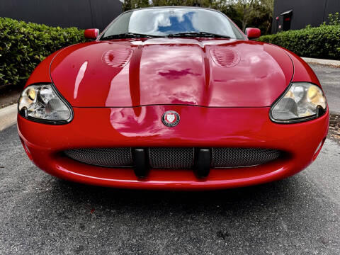 2001 Jaguar XKR