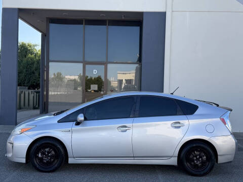 2013 Toyota Prius Two