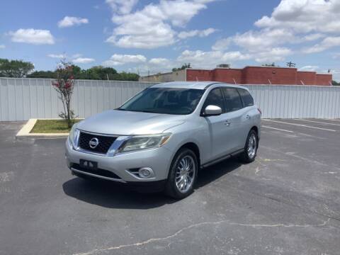 2013 Nissan Pathfinder for sale at Auto 4 Less in Pasadena TX