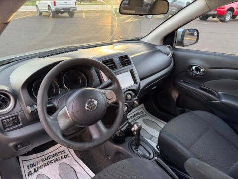 2013 Nissan Versa 1.6 SV