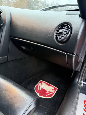 2003 Dodge Viper SRT-10