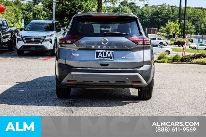 2021 Nissan Rogue SL