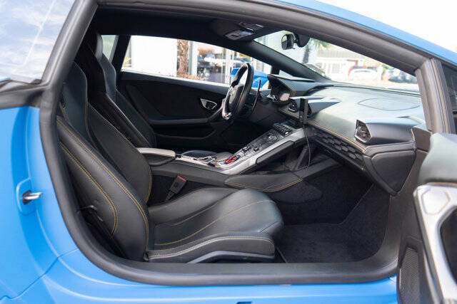 2016 Lamborghini Huracan LP 580-2