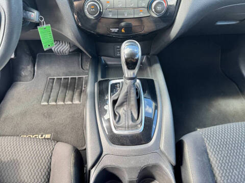 2017 Nissan Rogue Sport S