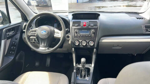 2015 Subaru Forester 2.5i Touring