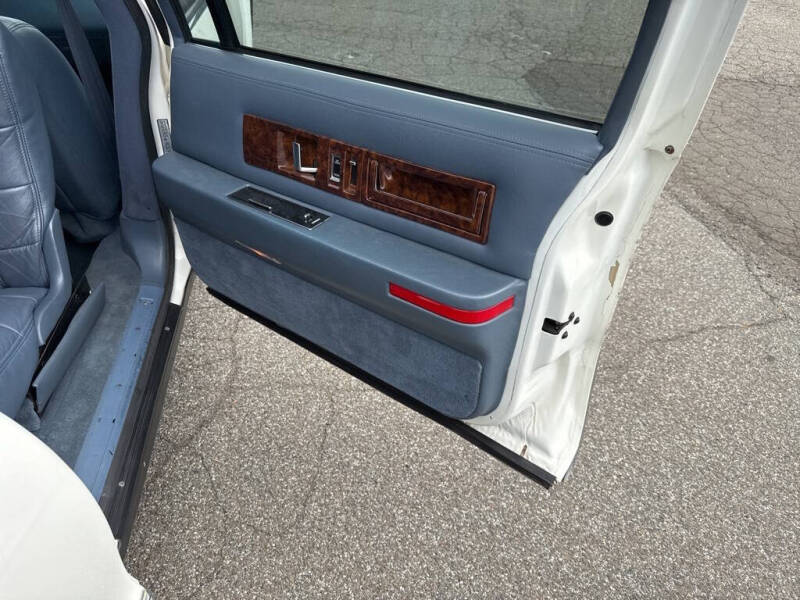 1995 Cadillac Fleetwood