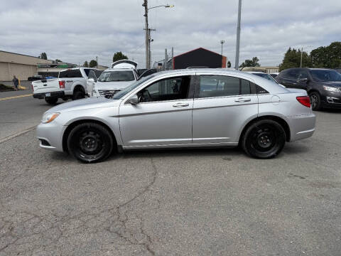 2012 Chrysler 200 LX