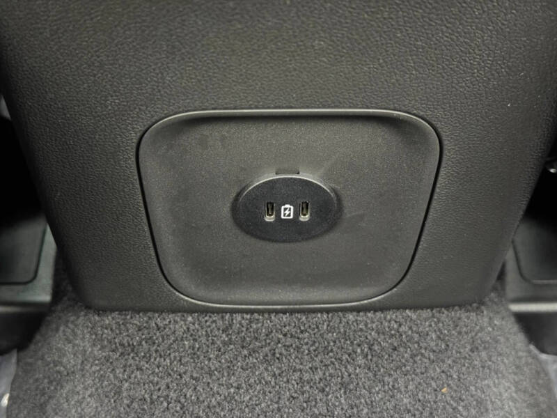 2024 Ford Escape Hybrid ST-Line Select