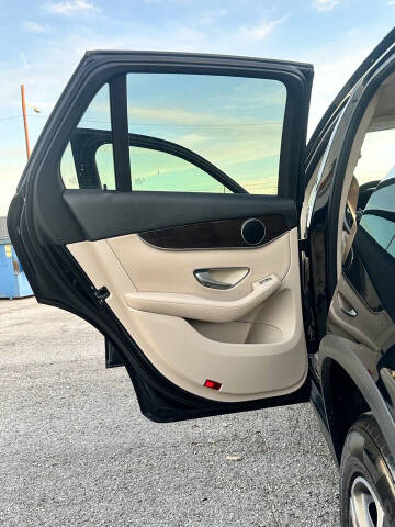 2016 Mercedes-Benz GLC GLC 300