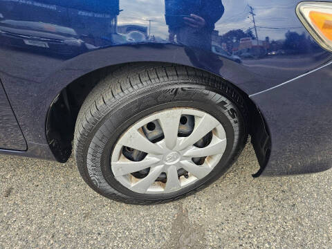 2011 Toyota Corolla LE