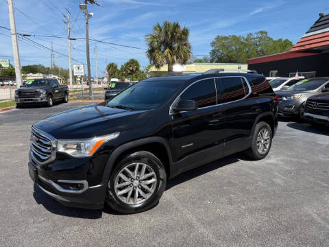 2017 GMC Acadia SLE-2