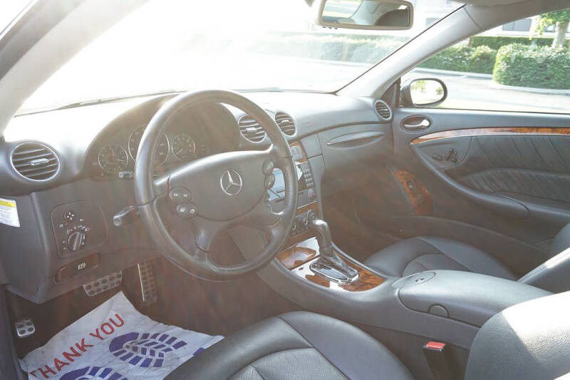 2005 Mercedes-Benz CLK CLK 320