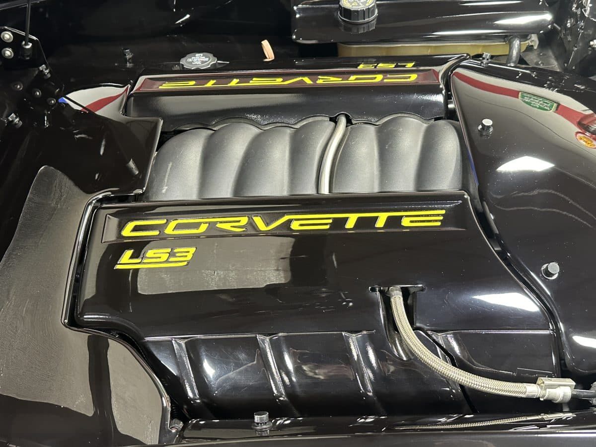 1960 Chevrolet Corvette 22